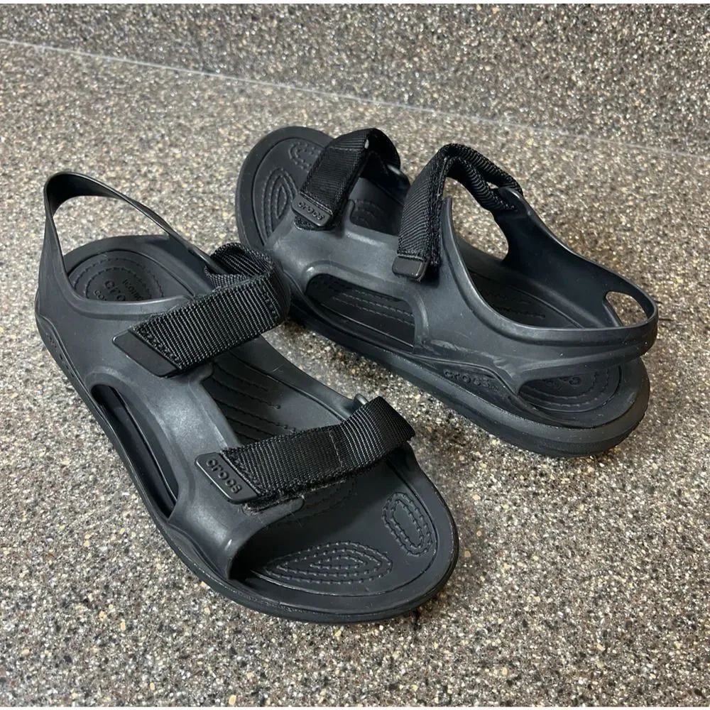 Crocs Swiftwater Black Sandal Women Sz 7 Snap Comfort Casual Open Toe Sling Back